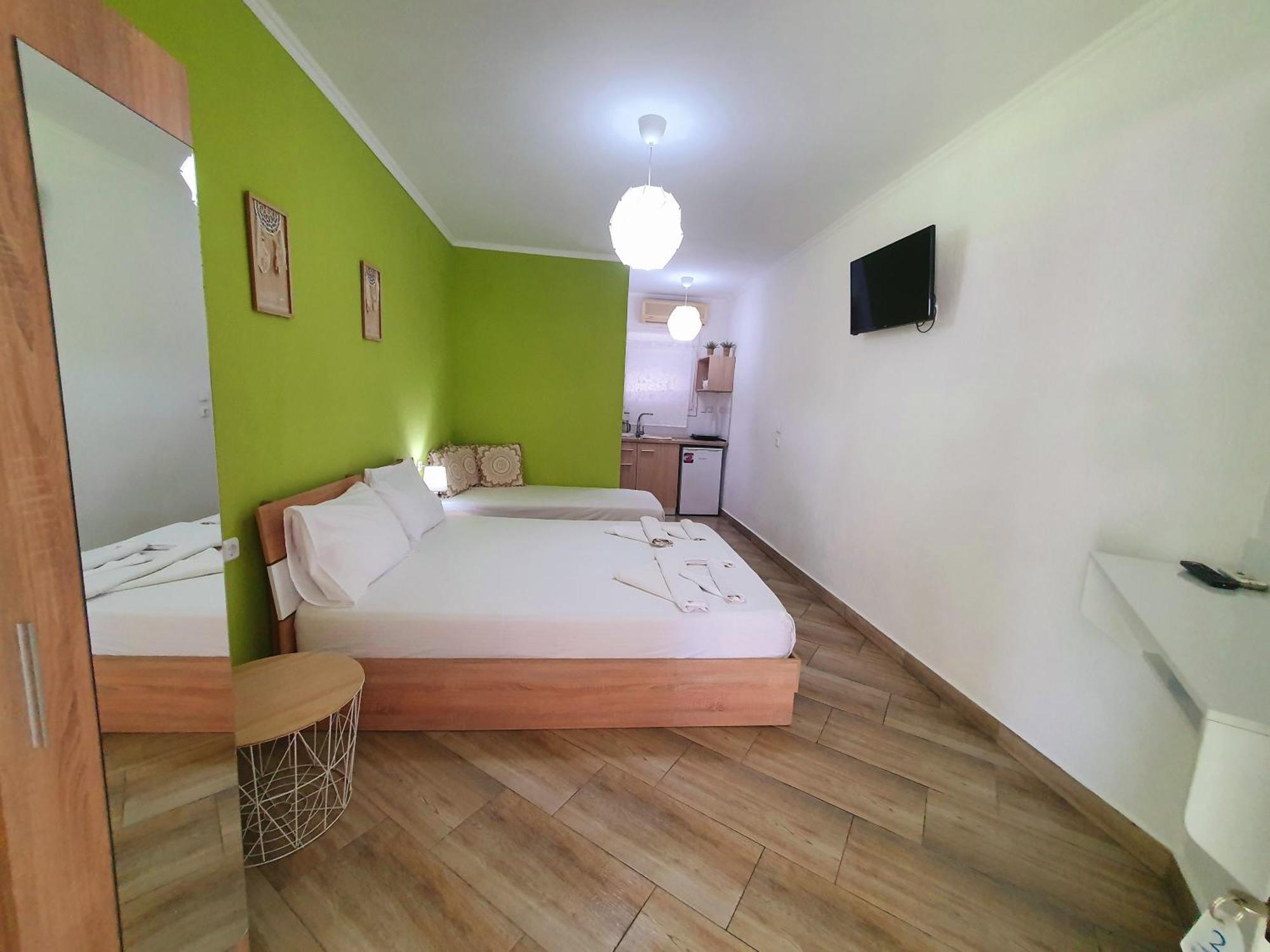 River Rooms Kriaritsi Skala Sikias Номер фото
